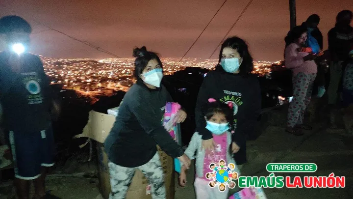 ¡Libera espacio y ayuda! Recolección de ropa usada en Los Olivos con Traperos de Emaús La Unión